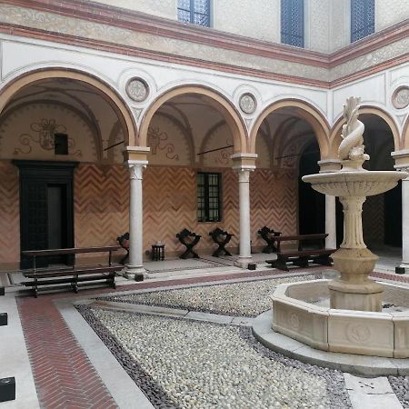 Foresteria Palazzo Guazzoni Zaccaria Cremona Eksteriør billede