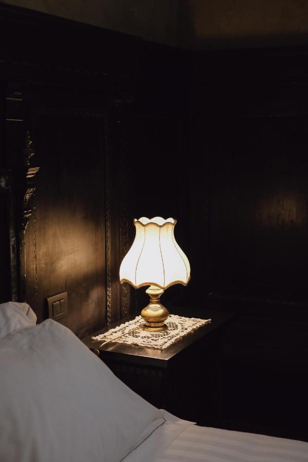 Foresteria Palazzo Guazzoni Zaccaria Cremona Eksteriør billede