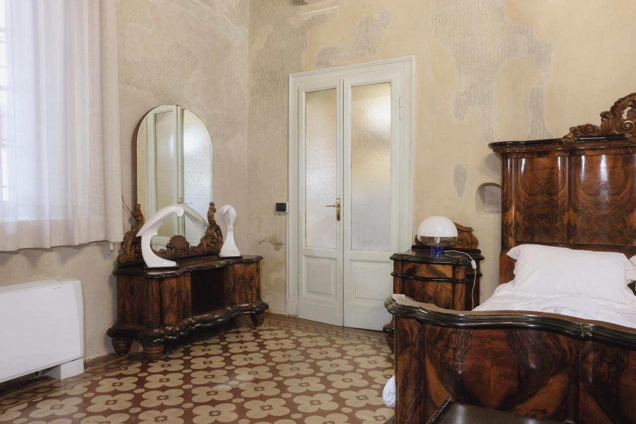 Foresteria Palazzo Guazzoni Zaccaria Cremona Eksteriør billede