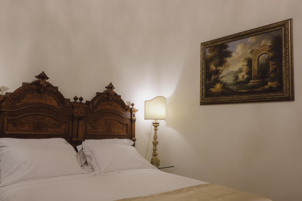 Foresteria Palazzo Guazzoni Zaccaria Cremona Eksteriør billede