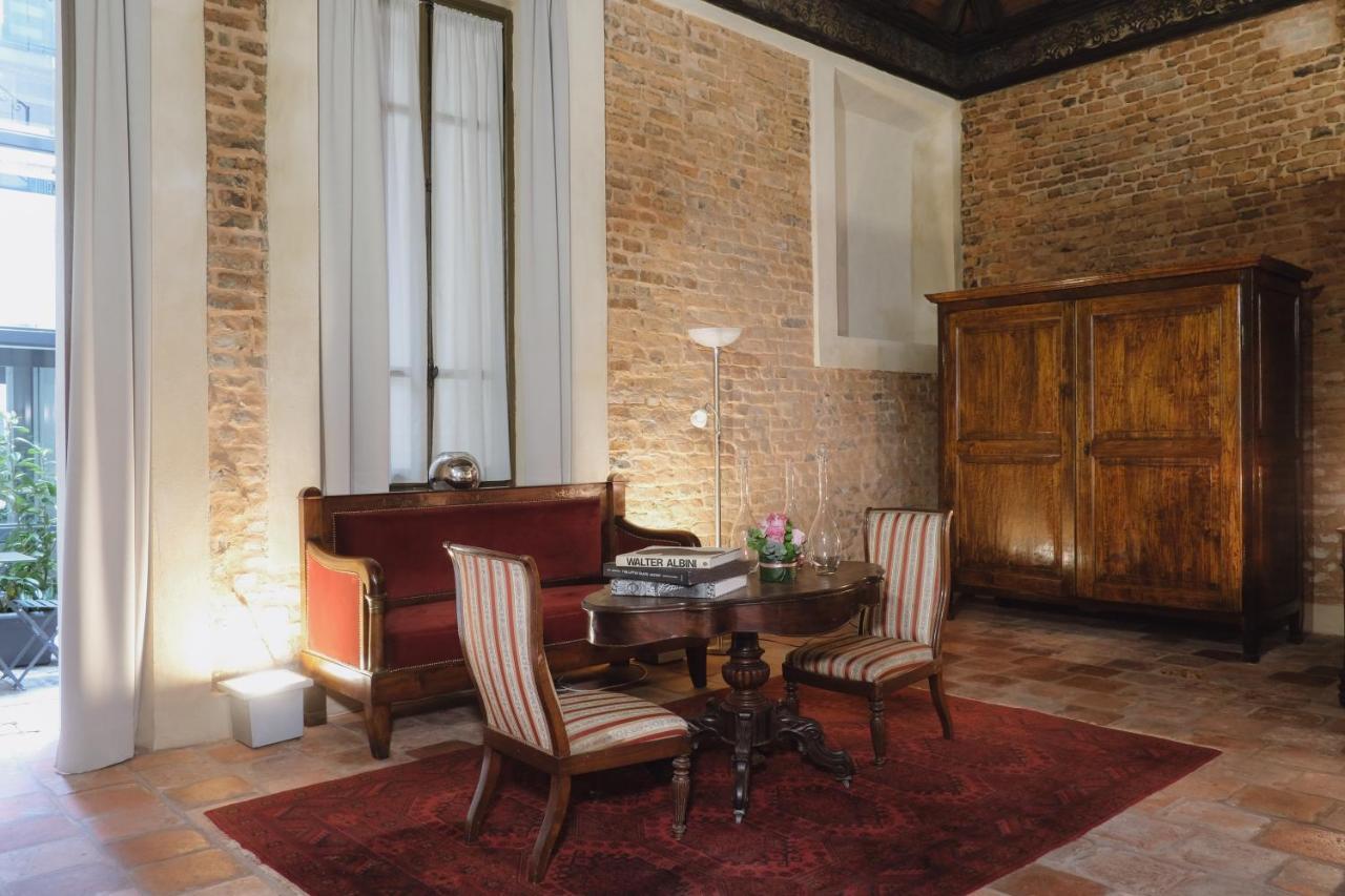 Foresteria Palazzo Guazzoni Zaccaria Cremona Eksteriør billede